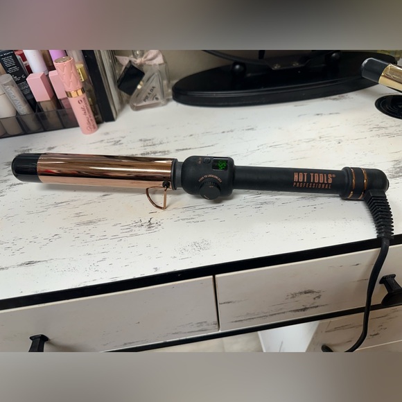 Hot Tools wand - Picture 2 of 3